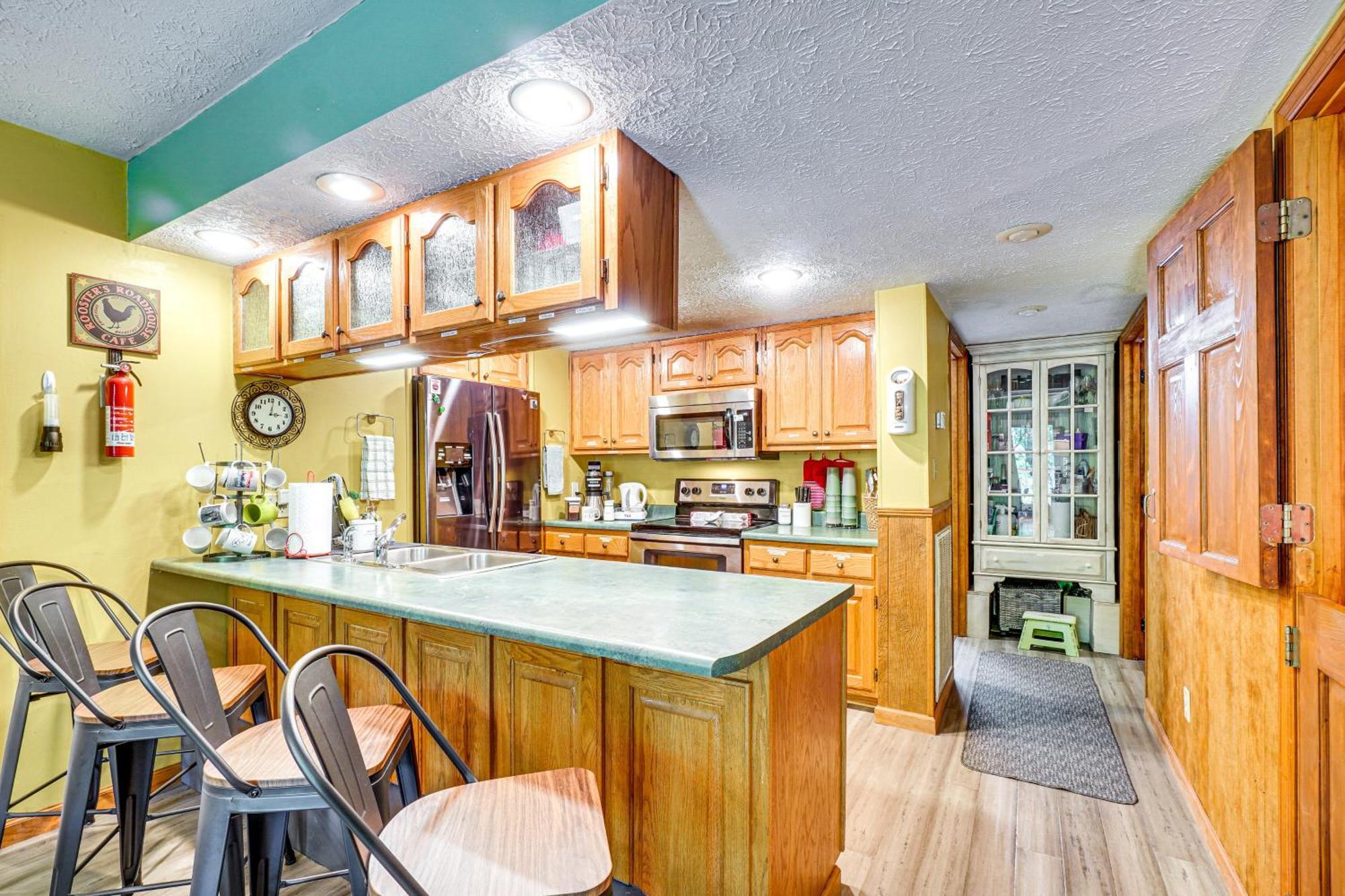 Smoky Mountain Cabin With Deck And Hot Tub! Pigeon Forge Eksteriør billede